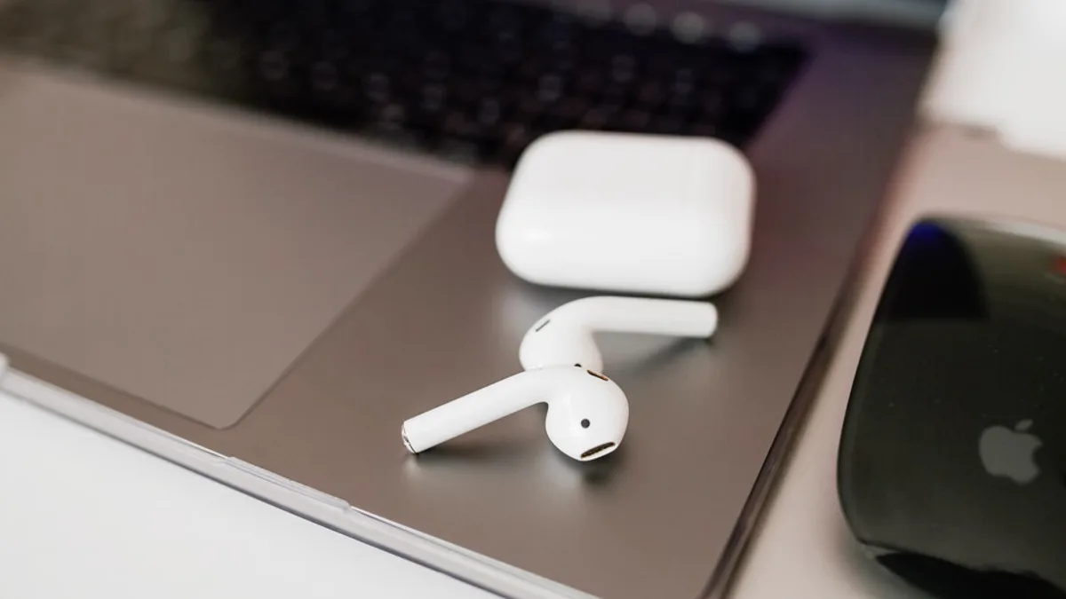 AirPods Pro 2 vs Sony WF-1000XM5: Ses Kalitesi Karşılaştırması