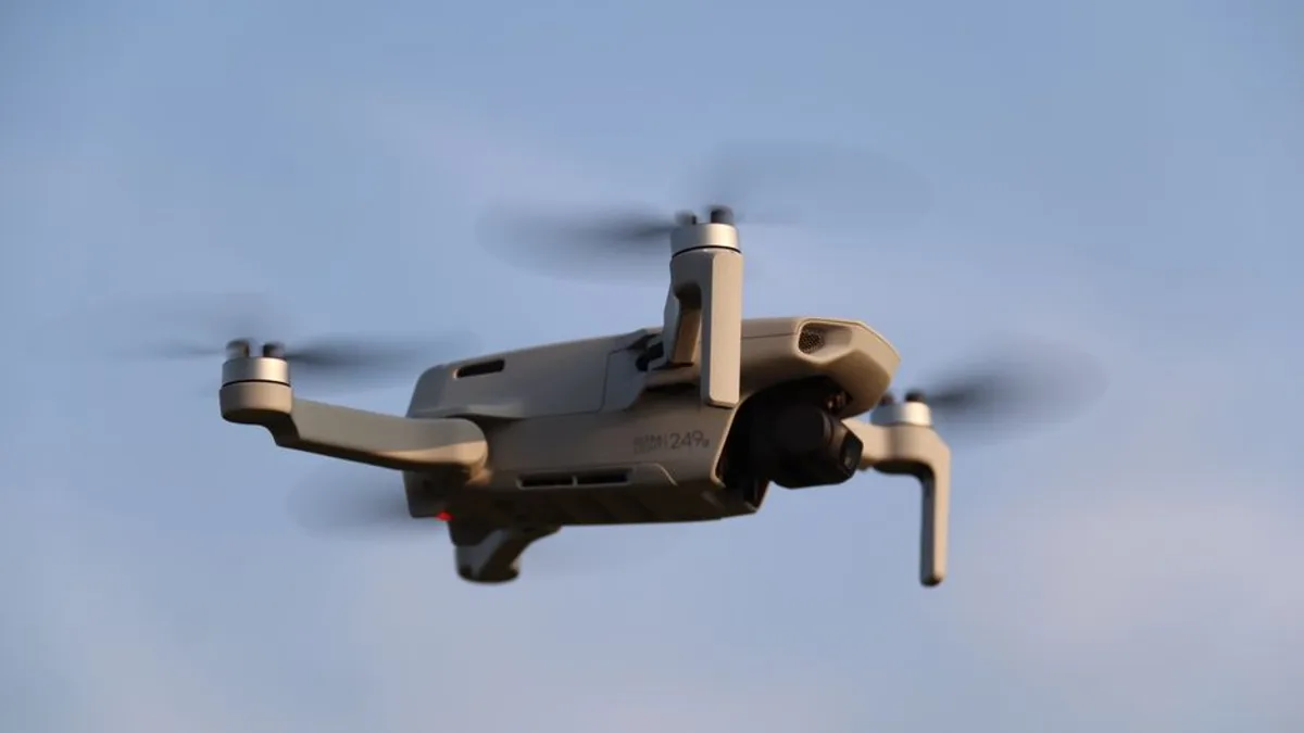 DJI Mini 4K vs Potensic ATOM SE: başlangıç drone karşılaştırması