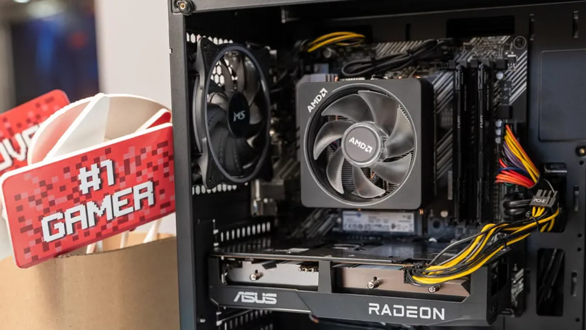 En iyi 5 oyuncu monitörü 2026: Asus ROG, Samsung Odyssey OLED ve MSI karşılaştırması