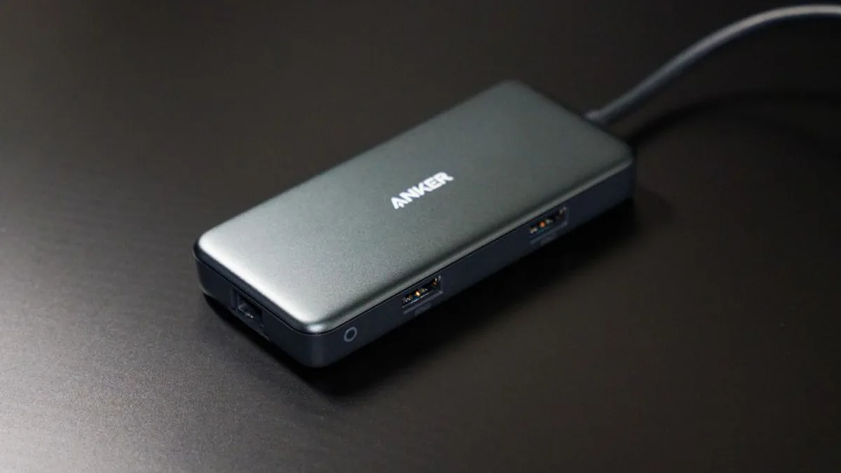 JBL Charge 5 vs Anker Soundcore Motion+: bluetooth hoparlör karşı