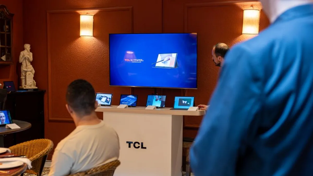 LG OLED C5 vs TCL 4K Smart TV: hangisi alınır 2026 Türkiye fiyatl