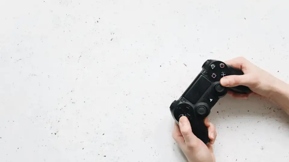PS5 Pro vs Xbox Series X 2026: Türkiye Fiyat ve Karşılaştırma