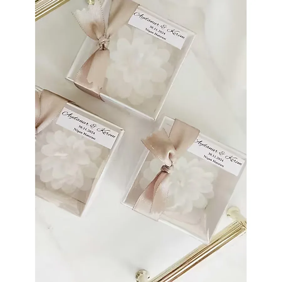 10 adet Kutulu Lotus Mum Söz, Nişan, Nikah, Mevlüt, Doğum Günü, Düğün, Yılbaşı Hediyelik