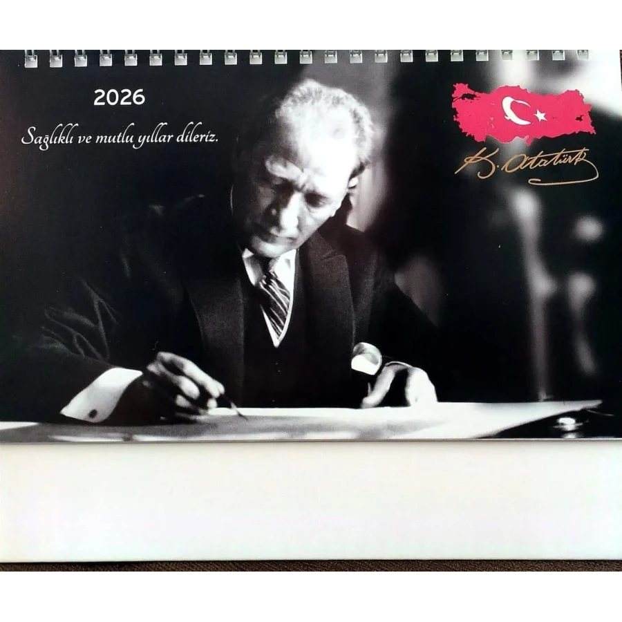 2026 Atatürk görselli piramit masa takvimi