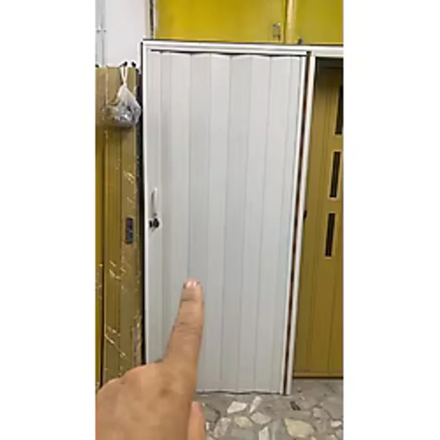 Akordeon Kapı Kibar Modeli, Akağaç Ahşap Desenli, 84x216cm