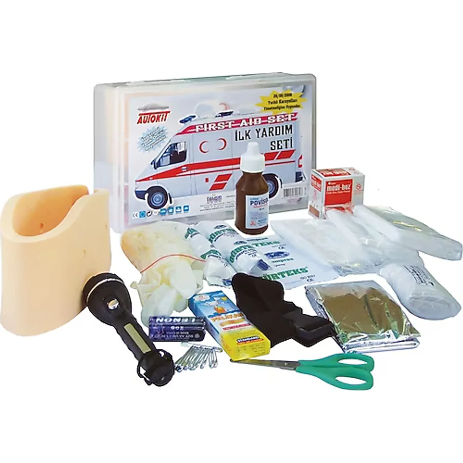 Autokit İLK YARDIM ÇANTASI ( KARAYOLLARINA UYGUNDUR )