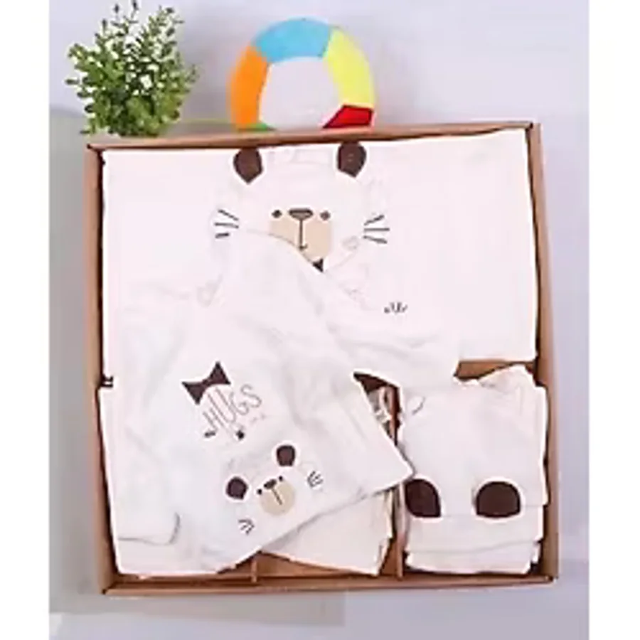 Ayıcık Desenli 10 Parça Kutulu %100 Pamuk Erkek Bebek Hastane Çıkışı
