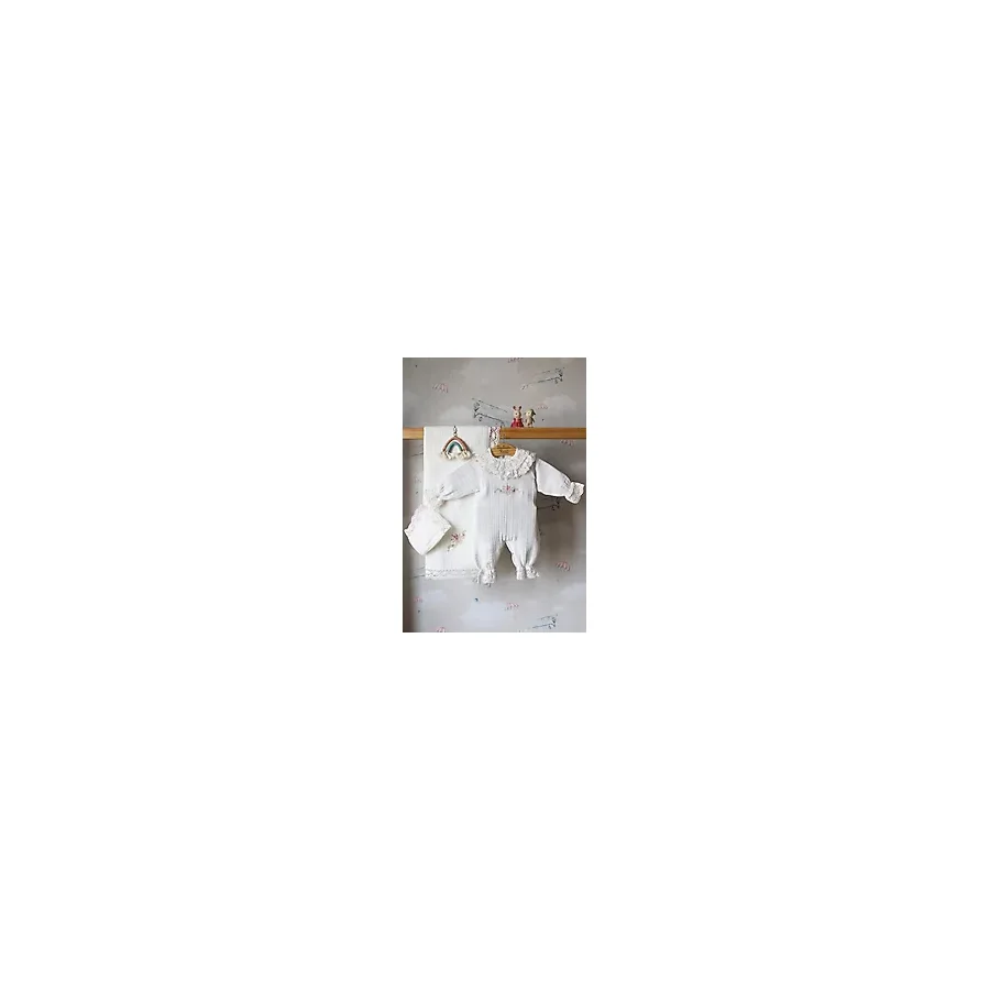 Babies First Çiçek Nakış 6'lı Isme Özel Müslin Bebek Set %100 Pamuk Tulum Battaniye Şapka Puset Örtü Yastk Eldivn - 00-Beyaz - 0 - 3 Ay
