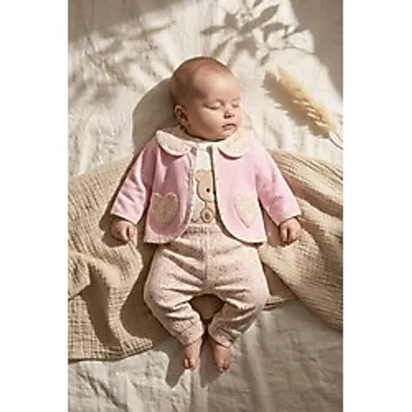 Babydonat Mia Bloom Pembe Çiçek Desenli 3'lü Kız Bebek Takımı - Pamuklu Kalp Cepli Hırka, Ayıcık Işlemeli Body ve Pantolon Seti