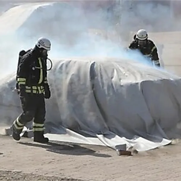 Başaran Safety - Araç Yangın Battaniyesi - 8X10 MT