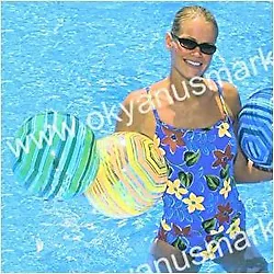 Bestway 31015 41 cm Çizgili Deniz Topu