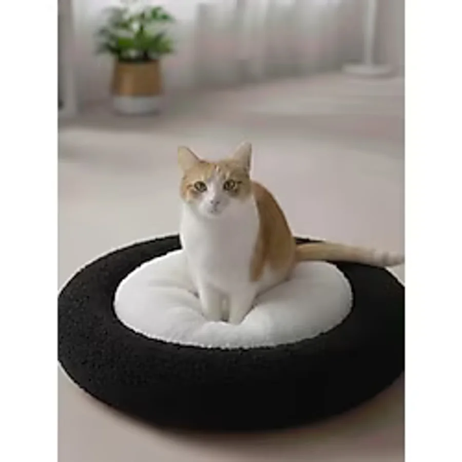 Beylini Kedi Köpek Yatağı Peluş Kumaş Minderli Konforlu Oyun Uyku Alanı Yatağı 50x50 (Siyah)
