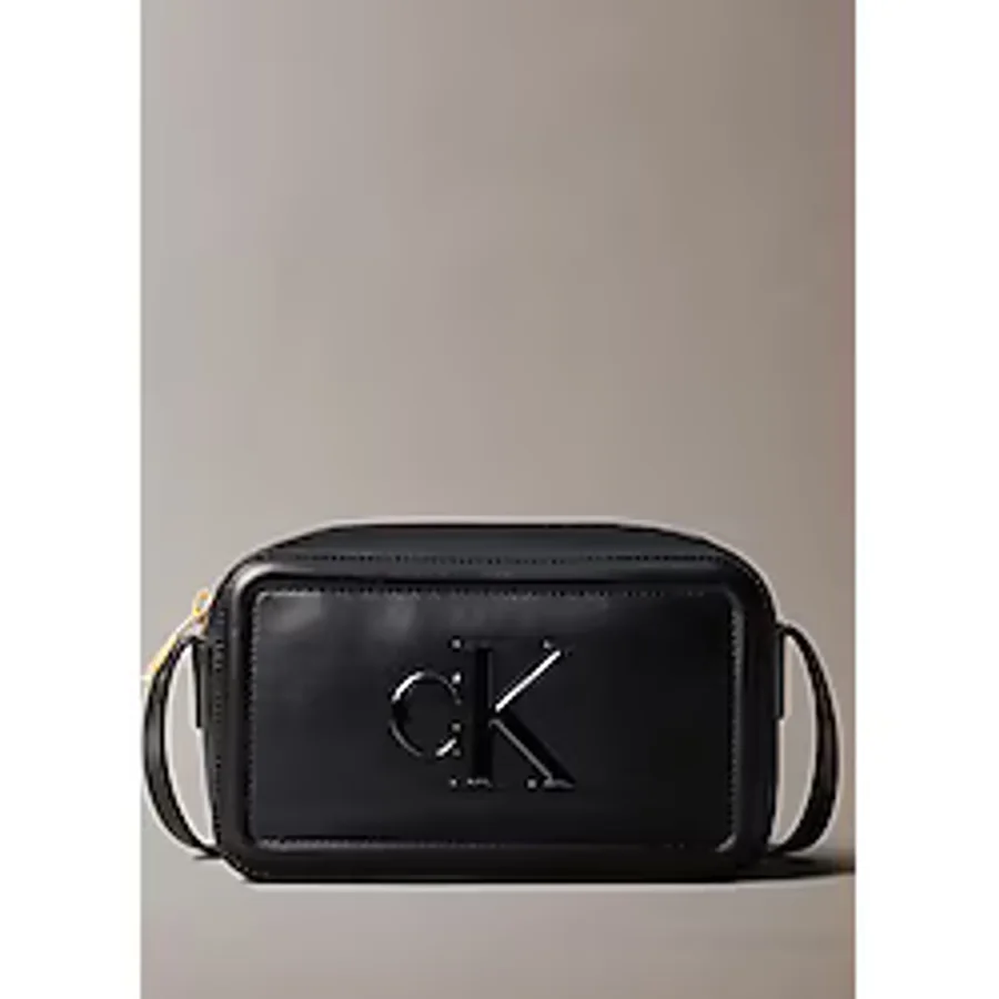 Calvin Klein Siyah Kadın Çapraz Çanta LV04F3220G