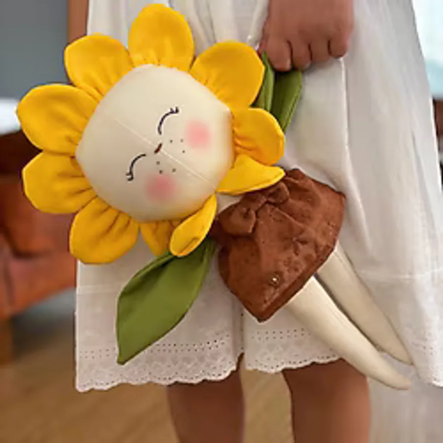 Capella Toys Oyuncak Bebek Çiçek Lalu %100 Pamuk El Yapımı Bez Bebek Özel Hediye Kutulu