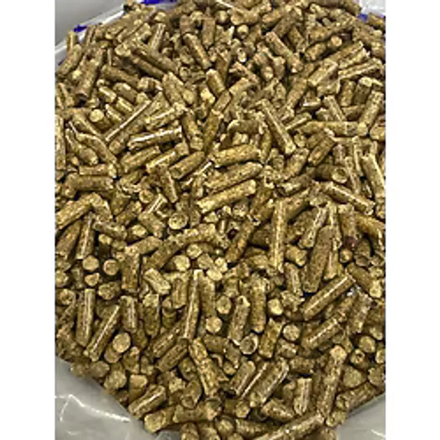 Ceren Mangal Doğal Çam Pelet Yakıt 50 Kg ( Paket Çırahediyeli )