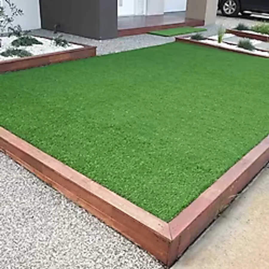 Çim Halı Suni Yapay 7 mm Dekoratif Kesme Kaymaz Balkon Bahçe Teras Yeşil Renkli Halı
