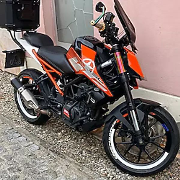 Çınar Extreme Yarım Jant İç Jant Şeridi Floresan Beyaz Motosiklet Sticker