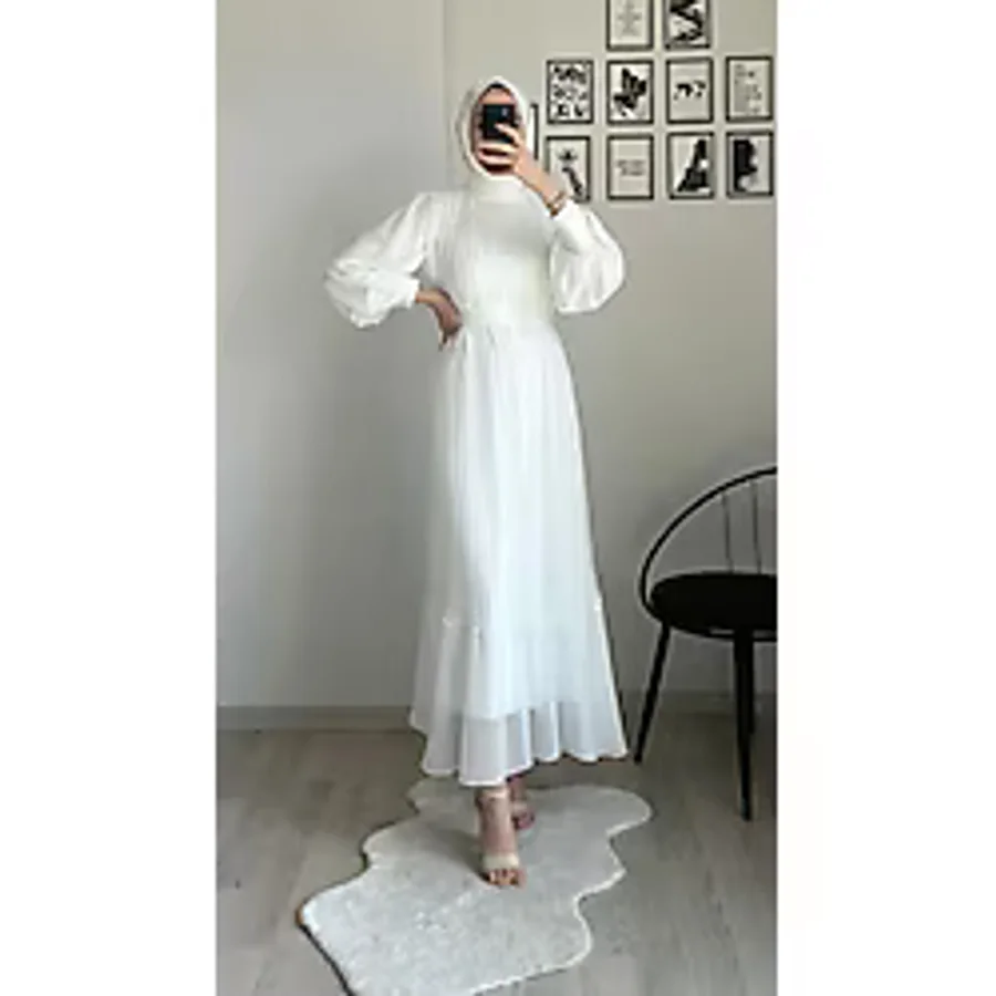 Cym Butik Beyaz Pileli Şifon Tesettür Elbise 40