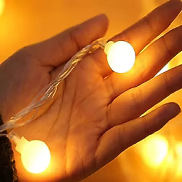 Dekoratif Fişli Top LED Işık Yılbaşı Aydınlatma 5 Metre