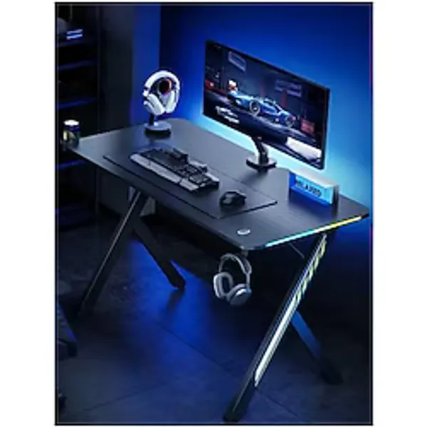 Digitus RGB Işıklı Oyuncu Masası - 120x60 cm Kulaklık Askısı ve Bardaklık Dahil