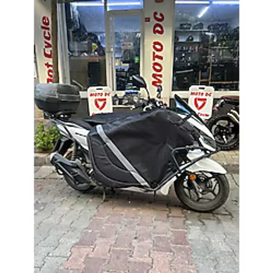 Dot Cycle Xmax Pcx Nmax ADV Maxi Scooter Motosiklet Diz Örtüsü Koruma Örtüsü Rüzgarlık 1. Sınıf Su ve Rüzgar Geçirmez Kontak Konumunuzu Belirtiniz - Kontak Ortada