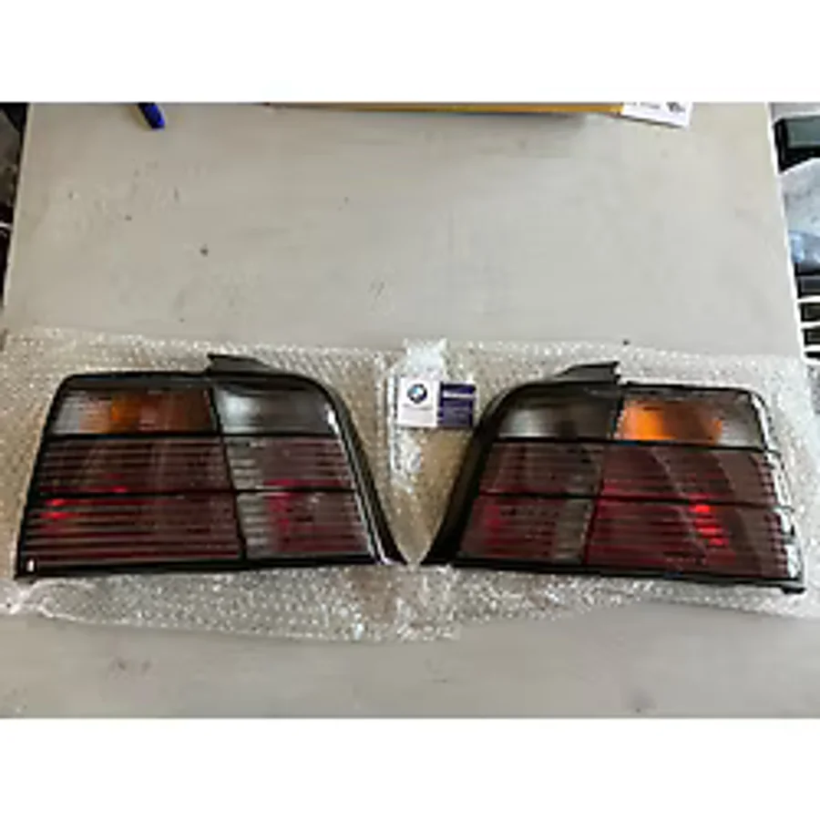 E36 Sedan Mor Stop Takım