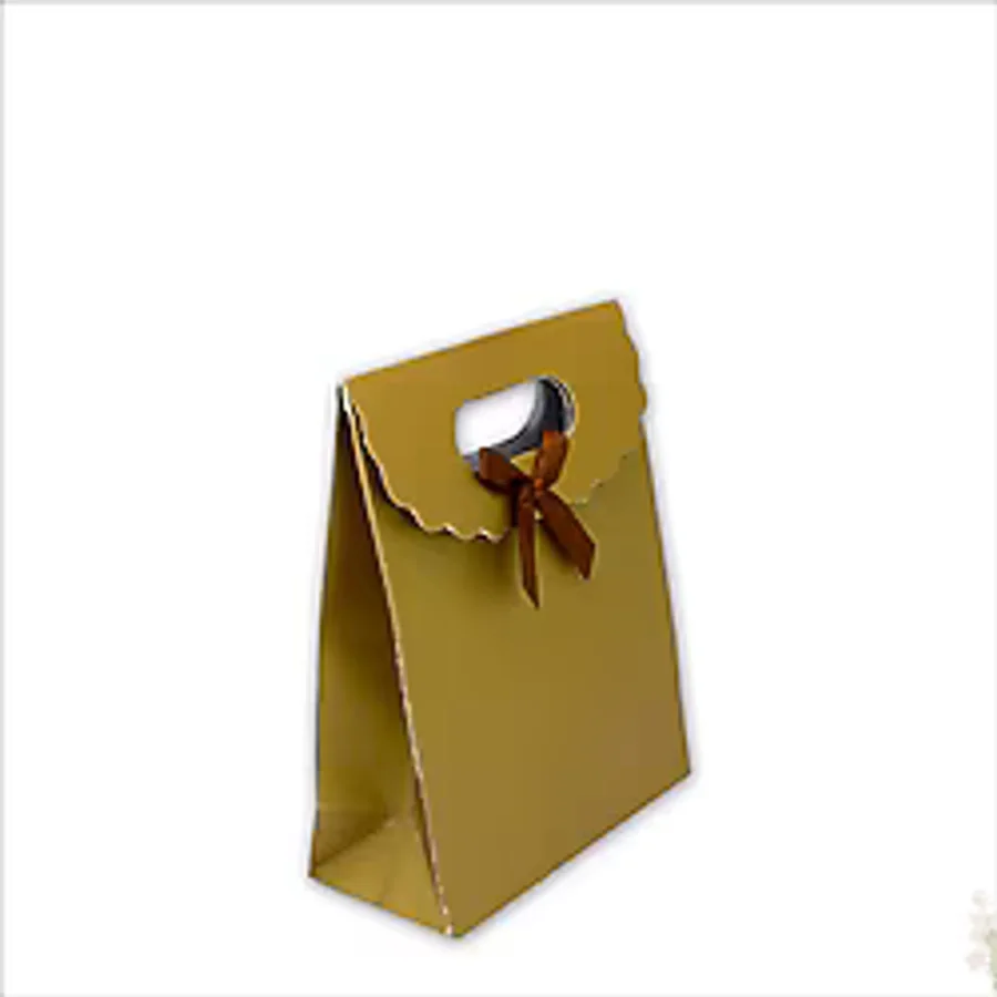 El Geçmeli Karton Çanta 16 x 12 x 6 cm, Mat Altın - 1 Adet