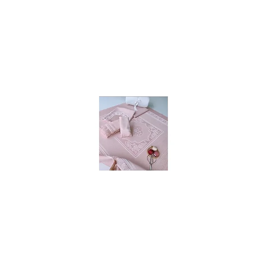 Etamin Işlemelik Pano Seccade, Bohça, El Yüz ve Mutfak Havlusu 4'lü Kanaviçe Seti - Pembe - 50 x 90 cm