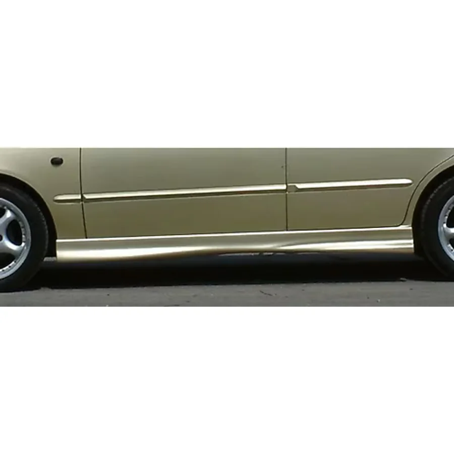 Ford Escort Sedan Yan Marşpiyel Takım Boyasız