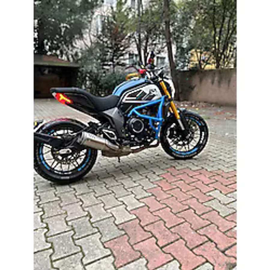 Hamza Motors Cf Moto 700CL-X Ön koruma demiri(Açık mavi) uyumlu