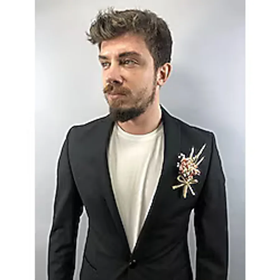 Hobigram Kırmızı Krem Cipsolu Damat Yaka Çiçeği 5 Adet