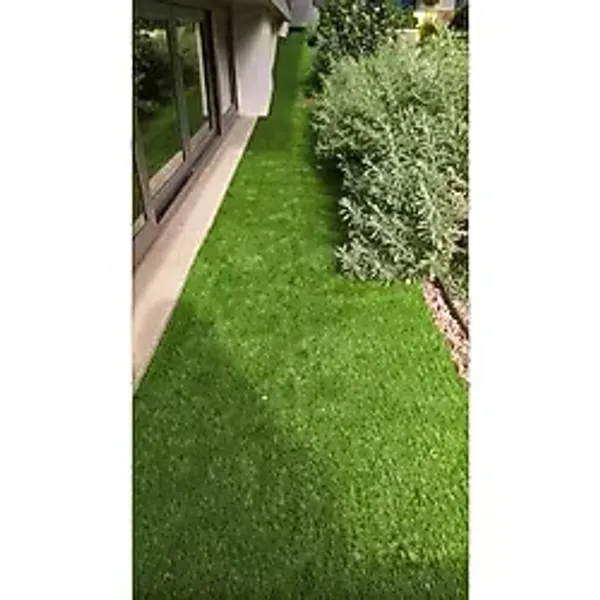 Kaan Zemin 30 Mm Rulo Çim Halı - Genişlik 2 Metre Yeşil