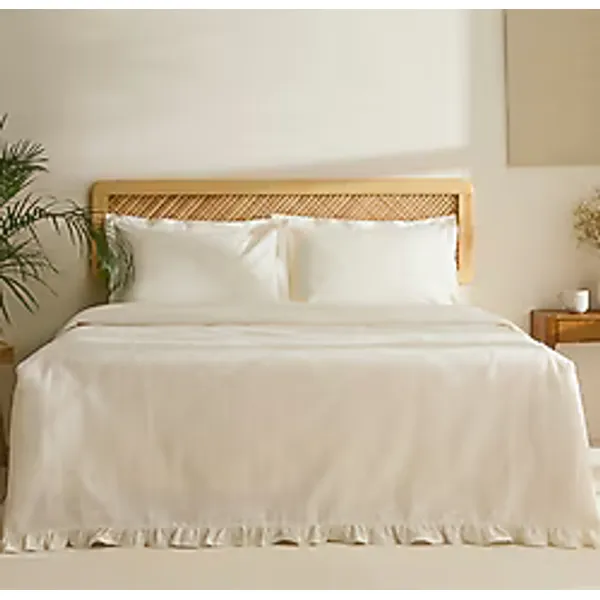 Karaca Home Maye Beyaz Fırfırlı Çift Kişilik Pike