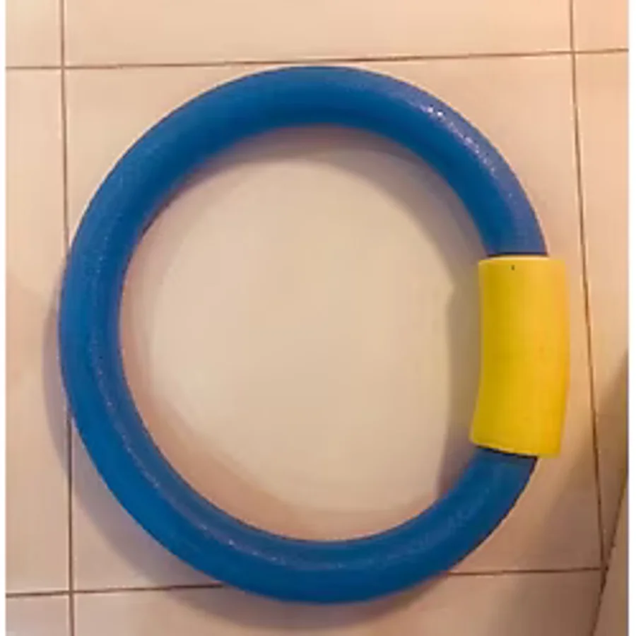 Kilitli Renkli Havuz ve Deniz Makarnası