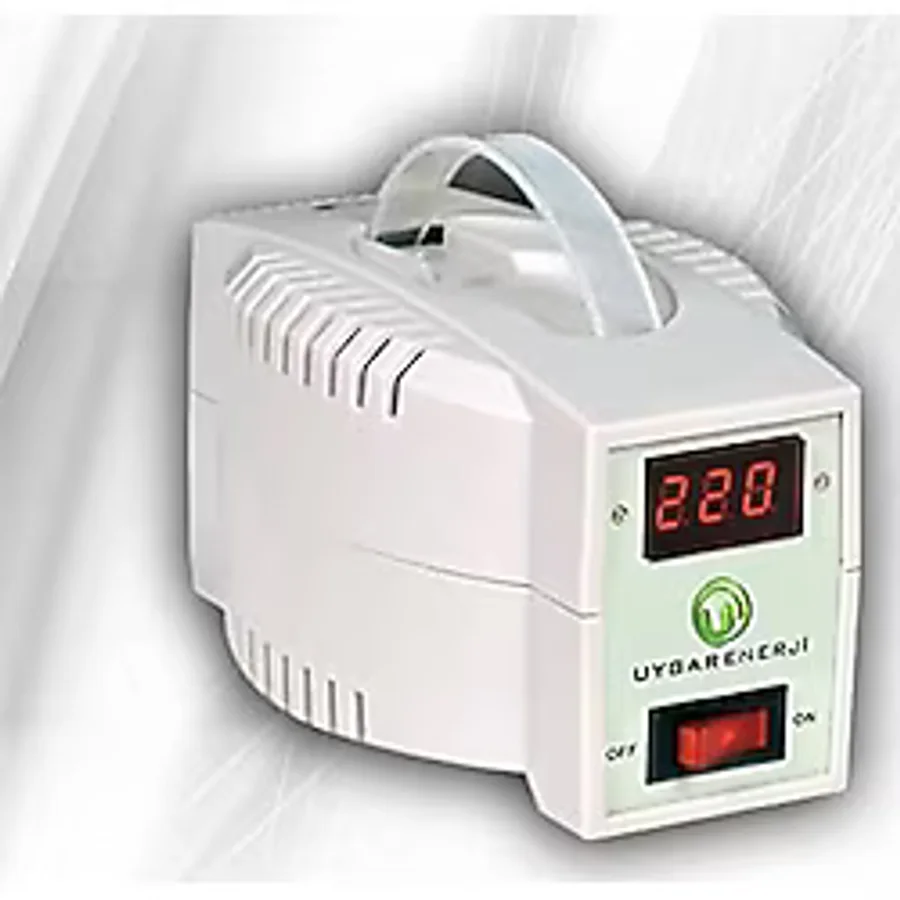 Lunatic UYGAR ENERJİ VOLTAGE KOMBİ ve BUZDOLABI KORUMA VOLTAJ DÜZENLEYİCİ REGÜLATÖRÜ (500VA KOMBİ İÇİN)
