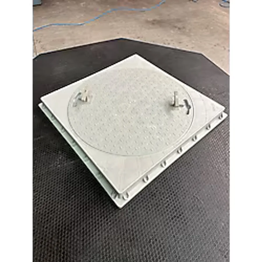 Luxwares 650 Mm. Kare Plastik Rögar Kapağı