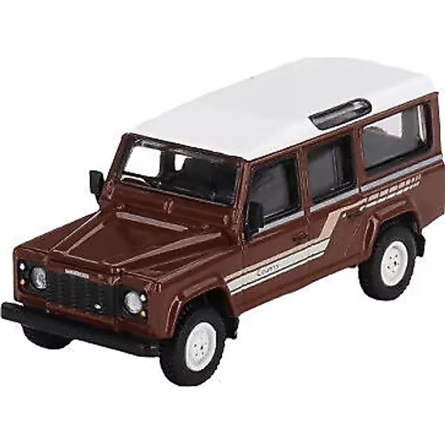 Mini GT MGT00734 1:64 Land Rover Defender 110 1985 County Station Wagon Russet Brown Model Araba