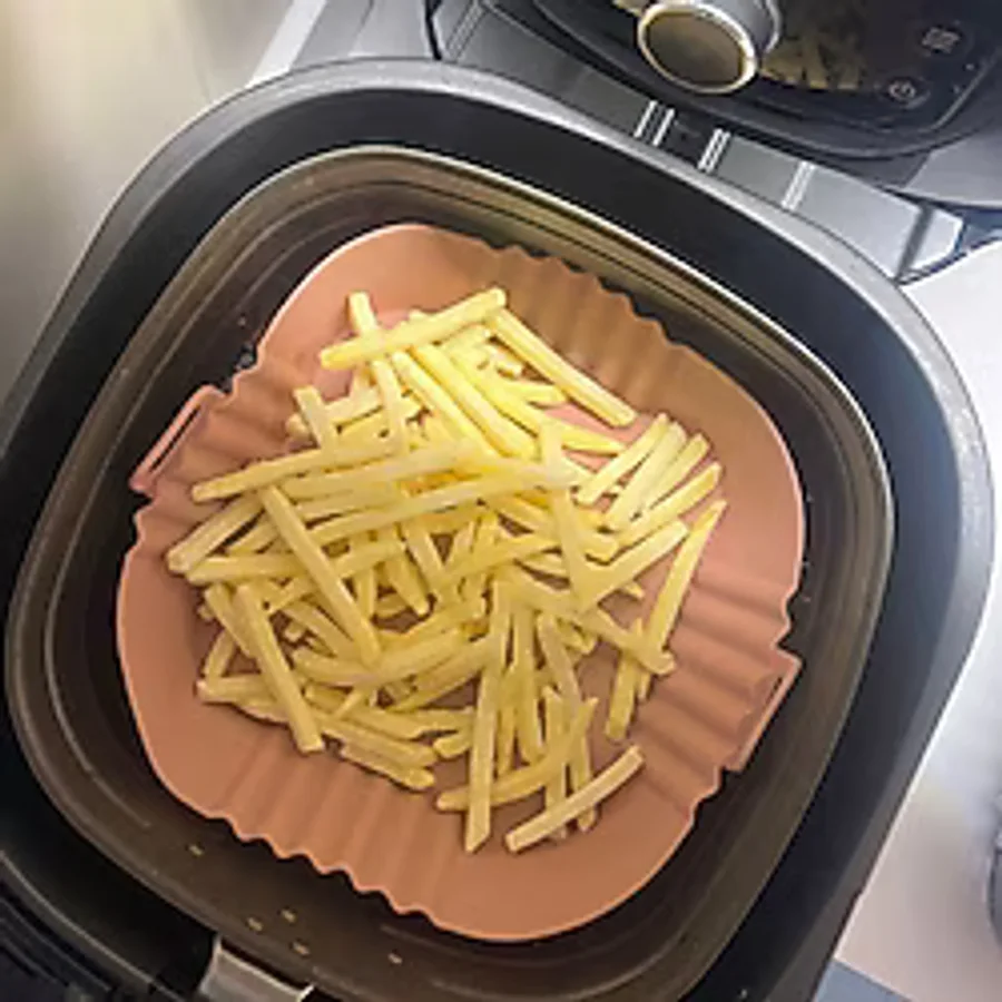 My Best Store Renkli Isıya Dayanıklı Yıkanılabilir Silikon Fırın ve Airfryer Kare Model Pişirme Matı 20 C - standart