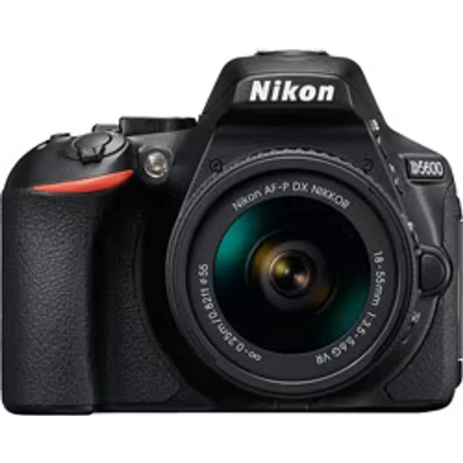 Nikon D5600 + 18-55mm Lens DSLR Fotoğraf Makinesi