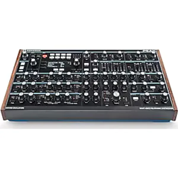 Novation Peak Polifonik Desktop Synthesizer