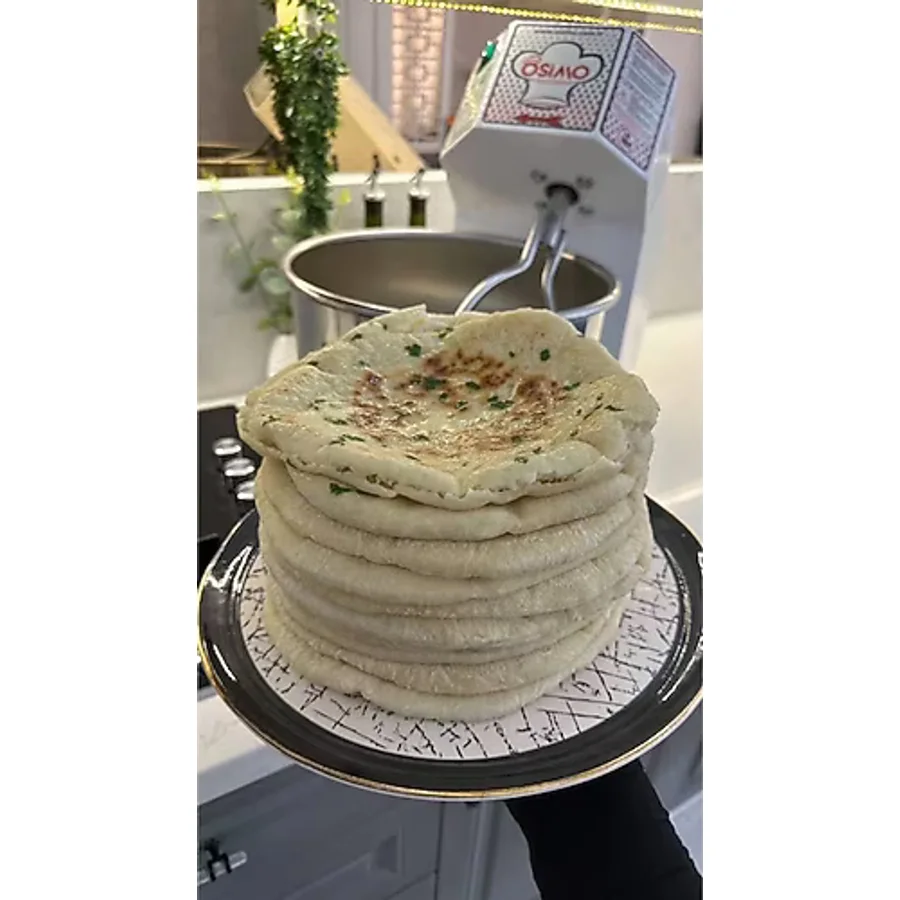 OSİMO 5 Kg Un - 3 Lt Su Ile 8 Kg Hamur Yoğurma Makinesi
