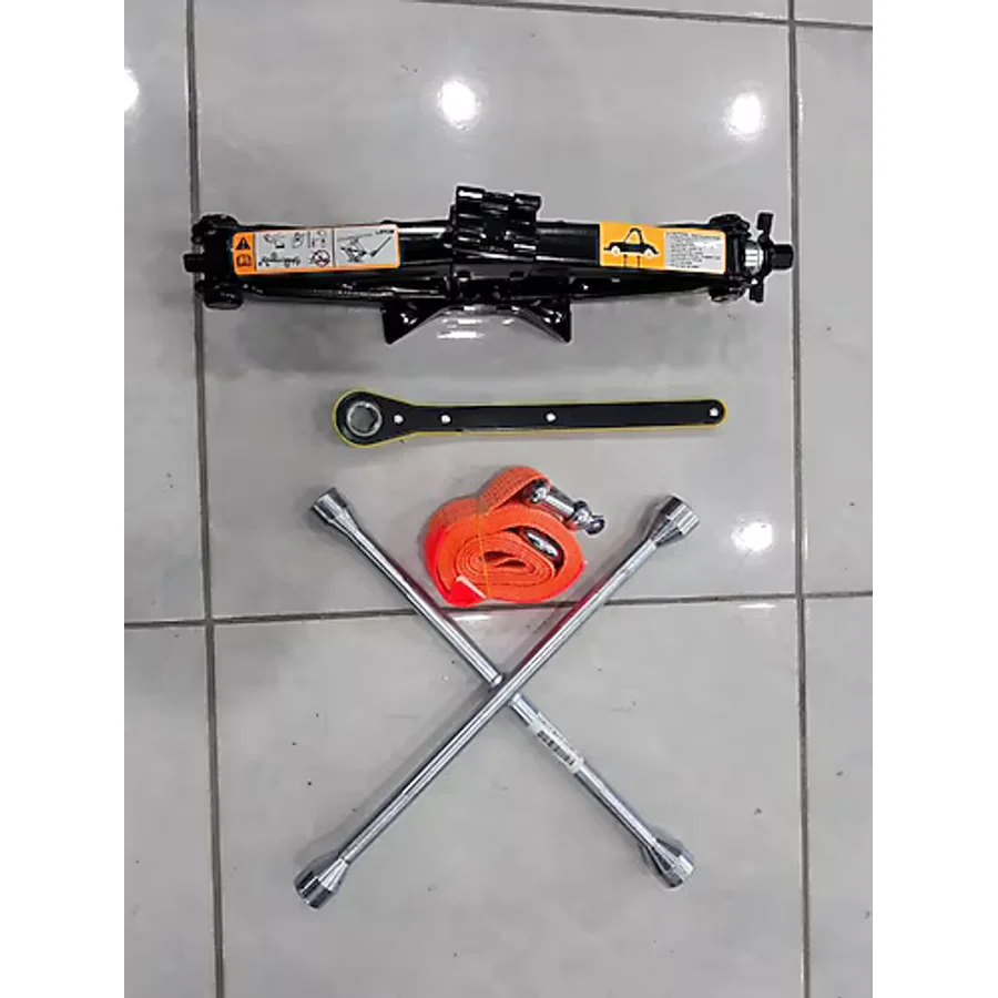 Oto kriko bijon anahtarı ve çekme halatı