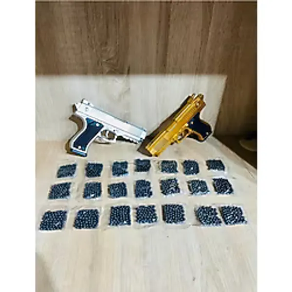 Oyuncak Tabanca Oyuncak Silah Silver - Gold Renk Boncuklu Oyuncak Tabanca 1 Adet 21 Paket Boncuk