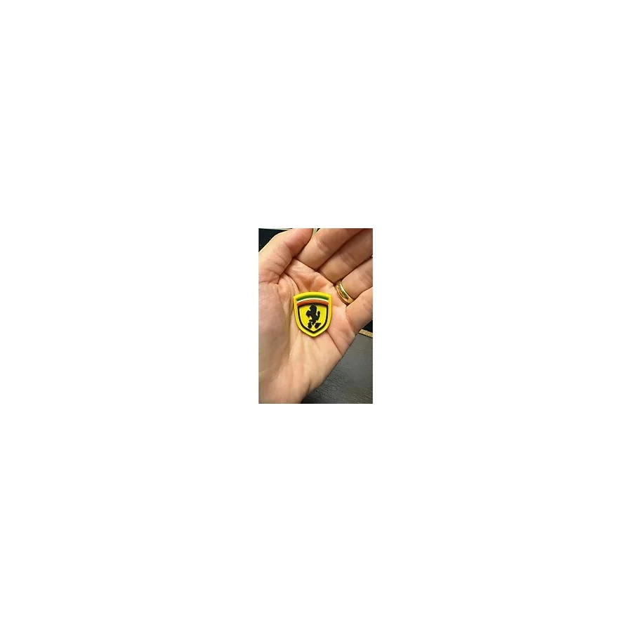 Panda Hediyelik Terlik Süsü/Ferrari Araba Logosu