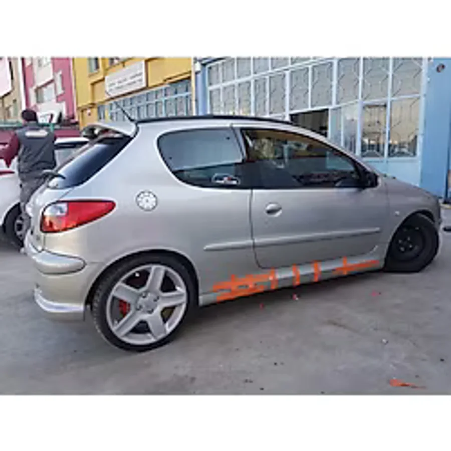 Peugeot 206 RC Marşpiyel Takımı - Plastik