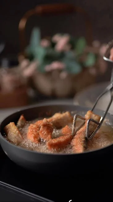 Philips 3000 Serisi Airfryer Çift Hazneli, Rapid Air Plus Teknolojisi, 8 Ayarlı Dijital Ekran, HomeID Uygulaması, NA350/00