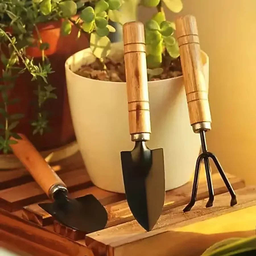 Portatif Mini Kazma, Kürek Ve Tırmık Seti
