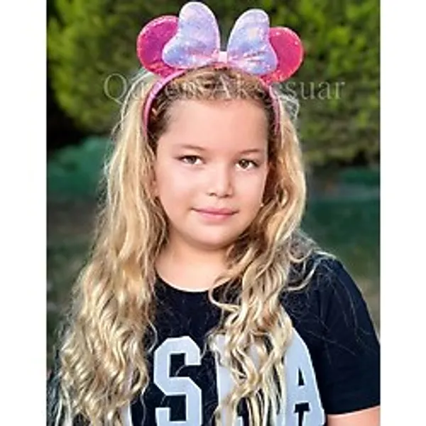 QUEEN AKSESUAR Lüks Disney Minnie Mouse Fare Parlak Pullu Parti Doğum Günü Tacı Şeker Pembe Kostüm Taç