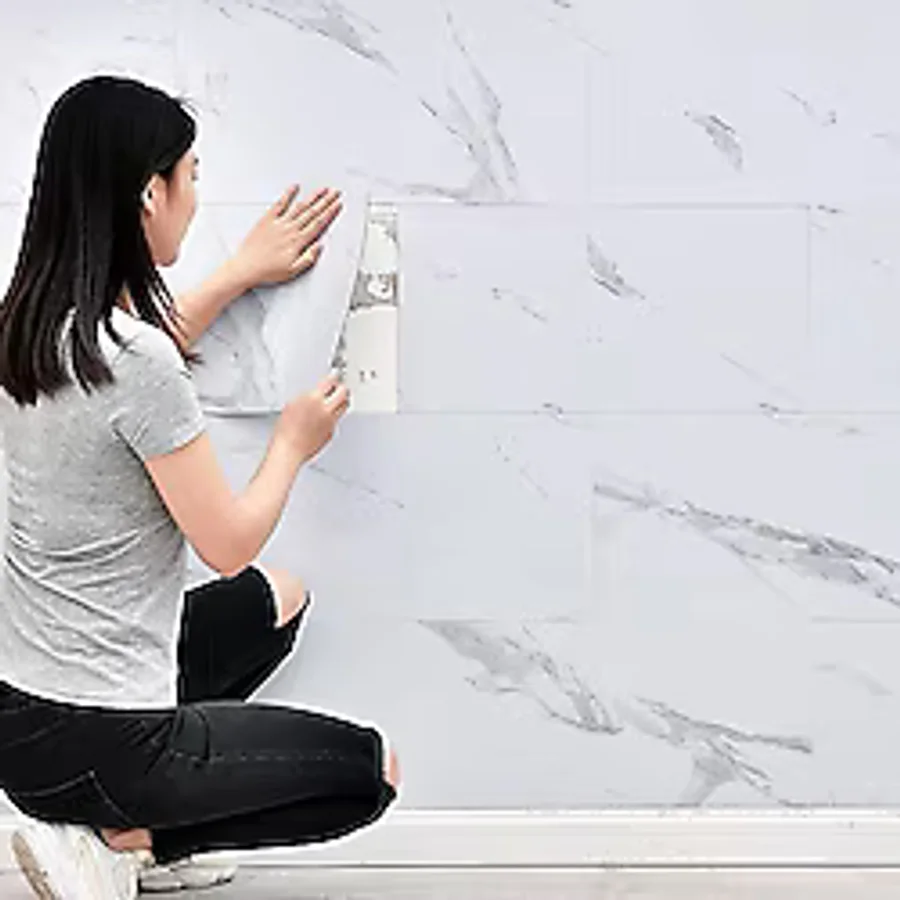 Renkli Duvarlar 60 x 30 cm Shiny Net Gri Mermer Desenli Yapışkanlı Karavan Prefabrik Banyo Wc Duvar Kaplama Paneli