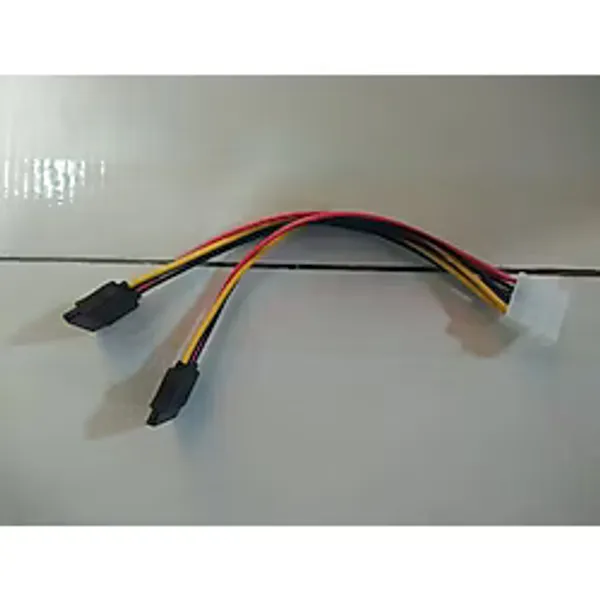 SATA TO DİŞİ MOLEX ÇEVİRİCİ KABLO 4 PİN POWER